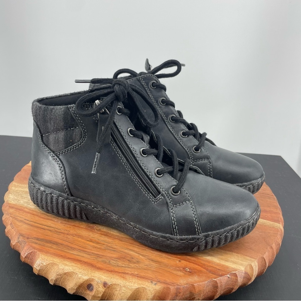 Clarks Womens Caroline Park Black Ankle Boots Size 7‎ Medium (B, M)